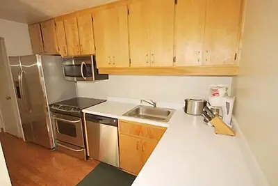 Image de Amélioré Tahoe Keys Condo avec quai privé - 6-8 personnes Ala Wai ~ 48