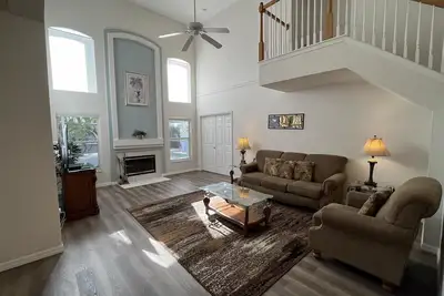 Image de Belle villa de 4 chambres sur Highlands Reserve