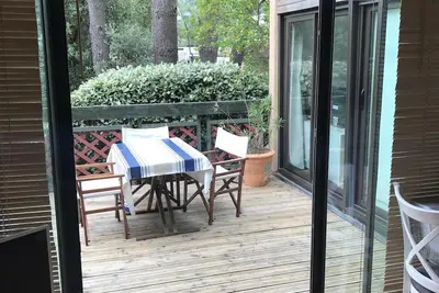 Image de Chalet très Lumineux à proximité des plages et lac