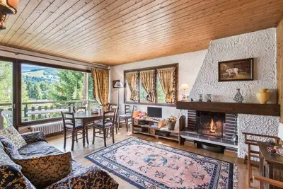 Image de Appartement 2 chambres avec balcon exposé plein sud, à proximité du Palais des Sports et du Jaillet, Megève