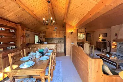 Image de Appartement 4 pièces ski aux pieds, cheminée, piscine, Méribel, 6-8 pers