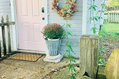 Image de Lufkin Pink Door Guest Haus