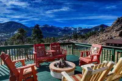 Image de Park Entrance Lodge-Rmnp Views, Firepit, Bb Court, 8 Person Hot Tub