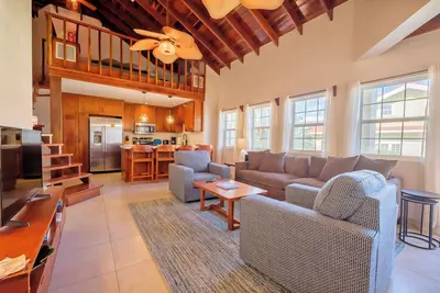 Incroyable condominium de trois chambres en bord de mer