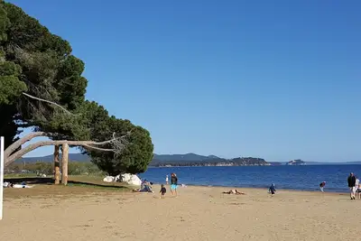 Image de Location T3 bord de plage dans le Var près de Hyères-La Londe - 4 couchages