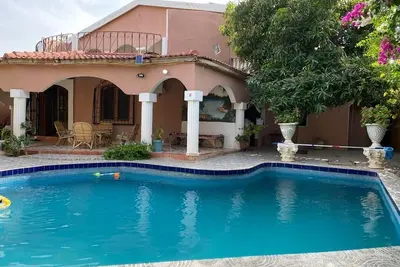 Image de Villa 145 m² avec piscine à 100 mètres de la mer Clim dans salon +1chambre
