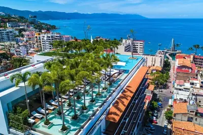 Image de Pier 57 Modern Luxury 2br, le meilleur toit de Pv!