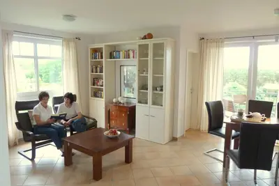 Image de Appartement de 3 pièces, 61m², piscine u. Sauna à environ 8 minutes de la plage, WiFi