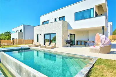 Image de Villa Cala Dream \"2km de la mer\" Piscine à débordement \"Nature\"