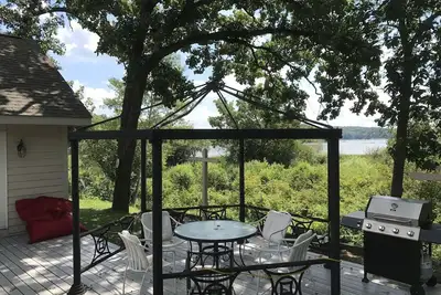 Image de Exclusive Lake House avec kayaks et paddleboard ~ bateau en option