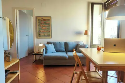 Image de Sunny, Central & Tranquil. 1br. Plaça Catalunya Rb
