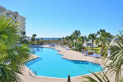 Image de 214 Destin West Gulfside: ~ Service de plage gratuit! ~ Super Resort! ~ Belle vue!
