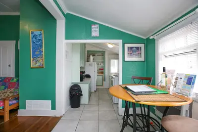 Image de Pensacola North Hill Historic Cottage