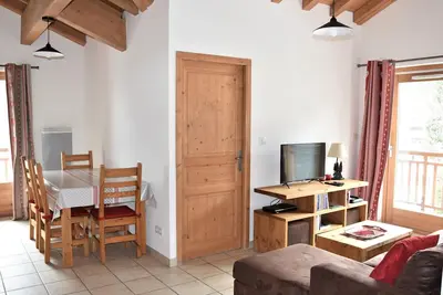 Image de Appartement 3 pièces au dernier étage, 2 balcons, proche téléphérique et espace aqualudique
