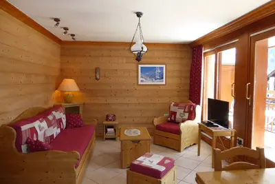 Image de T3 Confortable - Grand Balcon Sud - Près Téléphérique, Commerces & Animaux Admis