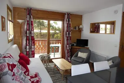 Image de Rez-de-jardin cosy avec 3 pièces, proche pistes et centre de Pralognan-la-Vanoise