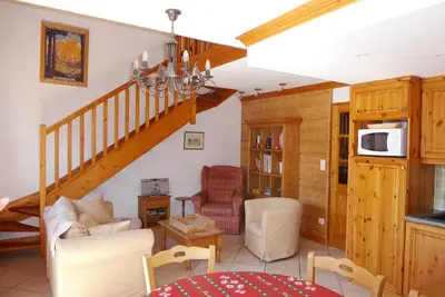 Image de Duplex Mezzanine 6 Pers. avec Grand Balcon et Garage à 400m des Commerces et Téléphérique