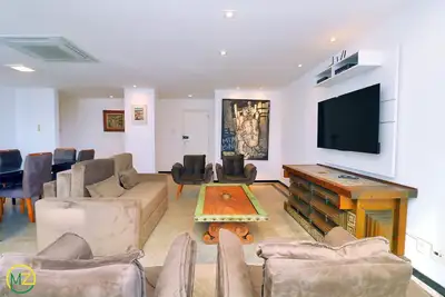 Image de Spacieux et confortable 4 chambres �� Copacabana pour 8 personnes!