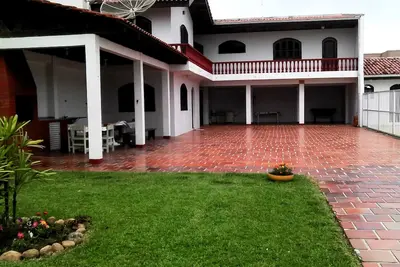 Image de Merveilleux \/ 3 Suites \/ Piscine Deux Terrains \\ Wi Fi \\ Air Cond. - Pontal do Pr
