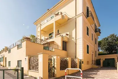 Image de \"Cher Garbatella\" Appartement