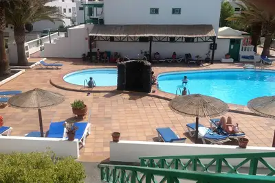 Image de Appartement moderne d'une chambre situé à 100 mètres de la plage