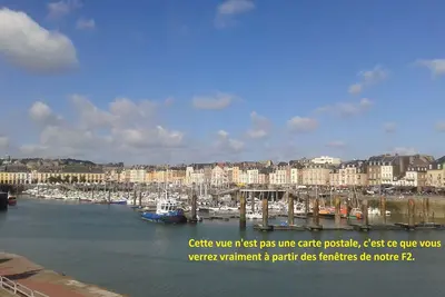 Image de Appartement port de plaisance Dieppe, vue splendide garantie sur le port + mer.