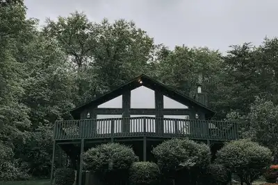4 Br Lodge avec vue magnifique et bain à remous