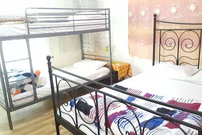 Image de Acropolis_Max16pax_3BR_Wifi_Metro_Cafe & Shops_AC