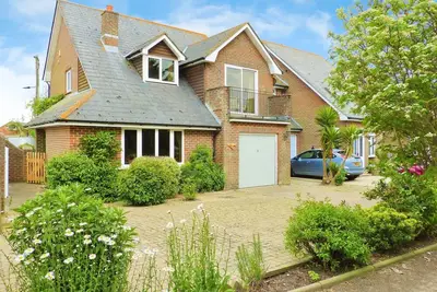 Image de Gate House - une maison pouvant accueillir 6 personnes dans 3 chambres