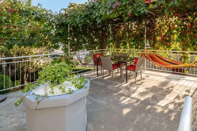 Image de Magnifique maison de vacances privée avec climatisation, Wifi, Tv, patio et parking