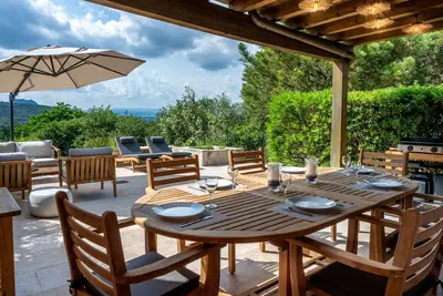 Image de Maison de vacances sur un domaine pour 4 Ă 6 personnes