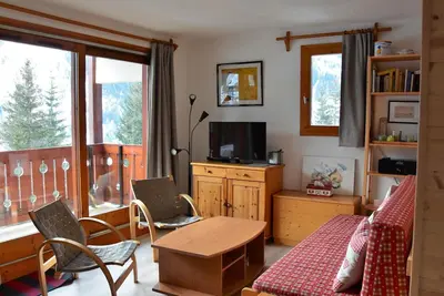 Image de Appartement lumineux avec grand balcon, au centre de Pralognan-la-Vanoise, proche commerces et téléphérique
