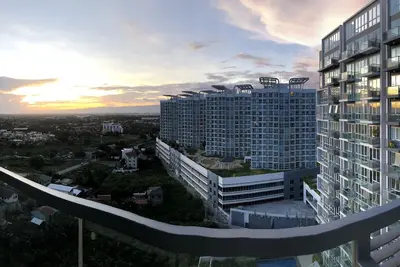 Image de Chambre avec vue mer et ville! !