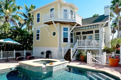 Image de Noix de coco Bayou - un joyau avec piscine chauffée dans un emplacement fantastique à Anna Maria