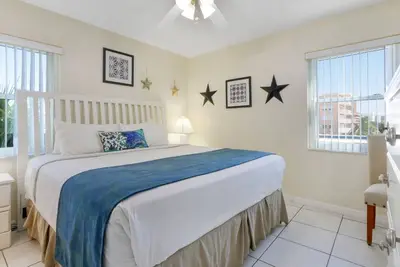 Image de Beach Front Gem - Balcon privé avec vue imprenable South Beach 401