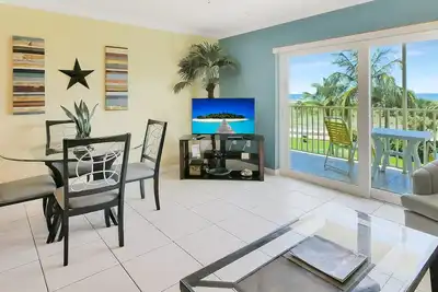 Image de Beach Front Gem Home Away From Home South Beach 306