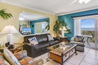 Image de Incroyable vue Treasure Island Beachfront Condo South Beach 505