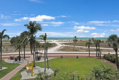 Image de Beachfront Condo familial South Beach 307