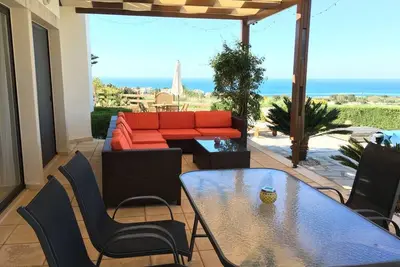 Image de Villa Panorama: piscine, vue, wifi, confort pour six
