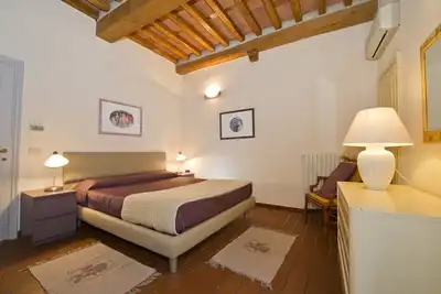 Image de Lucca Holiday Rental Apartment in the historical medieval old town