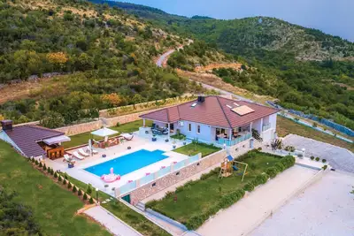 Image de Belle maison Ă Glavina Donja avec WiFi