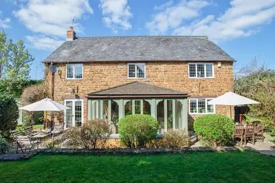Image de Gorgeous Village Barn, nr Banbury - Cotswolds - Oxfordshire - Perfect Retreat