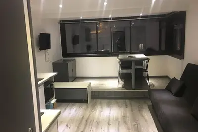 Image de Appartement moderne entièrement rénové