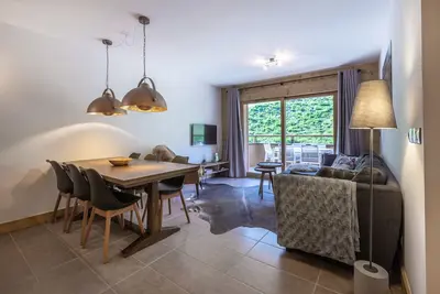 Image de Calme et proche du centre ville - Ski-In-Ski-Out \/ Parking \/ Linge de maison \/ Nettoyage