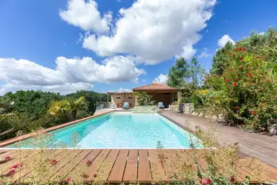 Image de Villa de charme, piscine, superbe vue sur les Pyrénées et la campagne gersoise