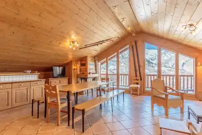 Image de Spacieux appartement 8p avec piscine, spa, et parking, proche des pistes