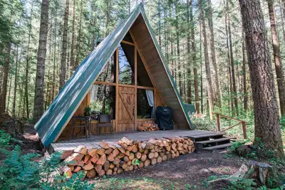 Image de New Location! Moderne Un cadre boisé au pays des merveilles