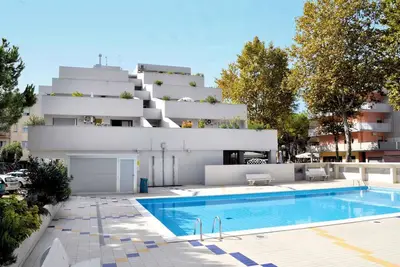 Appartement de vacances avec balcon et climatisation
