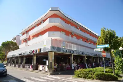 Appartement de vacances avec climatisation et balcon