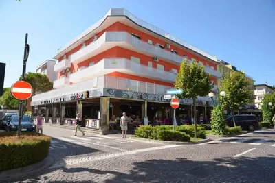 Image de Appartement de vacances avec climatisation et balcon